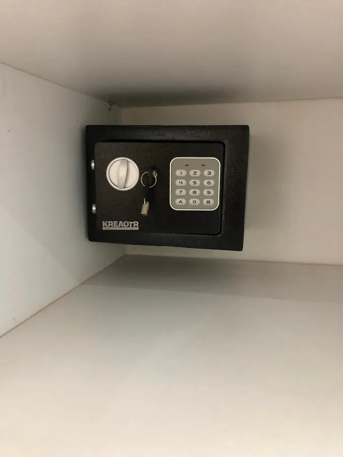 A.G.A.I.N Downtown Premium Suite 塞萨洛尼基 0*,