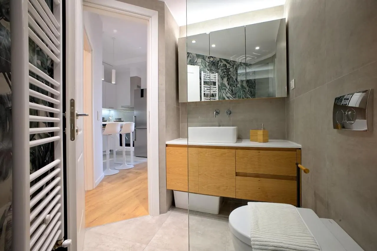A.G.A.I.N Downtown Premium Suite Thessaloniki